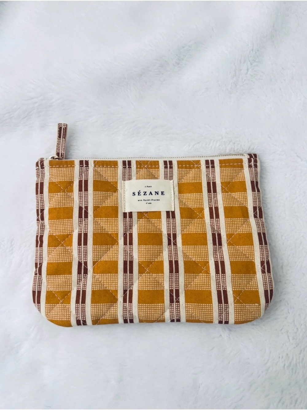 Sézane Quilted Pouch in Mustard & Brown